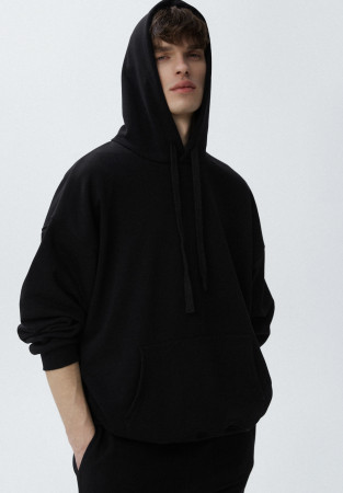 Black color men three-thread hoodie